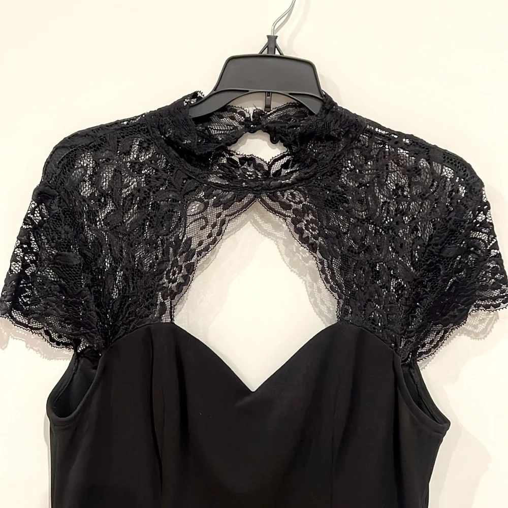 Premier Amour Black Dress - Picture 4 of 9